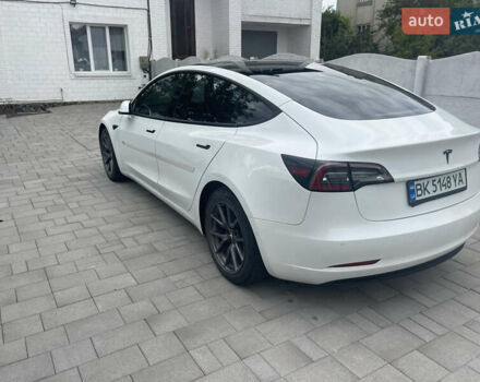 Белый Тесла Модель 3, объемом двигателя 0 л и пробегом 73 тыс. км за 19100 $, фото 14 на Automoto.ua
