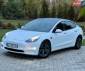 Білий Тесла Модель 3, об'ємом двигуна 0 л та пробігом 113 тис. км за 16200 $, фото 7 на Automoto.ua