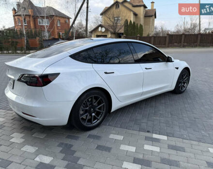 Белый Тесла Модель 3, объемом двигателя 0 л и пробегом 37 тыс. км за 19999 $, фото 52 на Automoto.ua