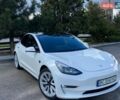 Білий Тесла Модель 3, об'ємом двигуна 0 л та пробігом 117 тис. км за 19700 $, фото 1 на Automoto.ua