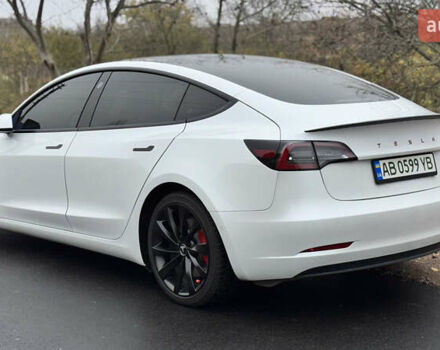 Белый Тесла Модель 3, объемом двигателя 0 л и пробегом 90 тыс. км за 23000 $, фото 30 на Automoto.ua