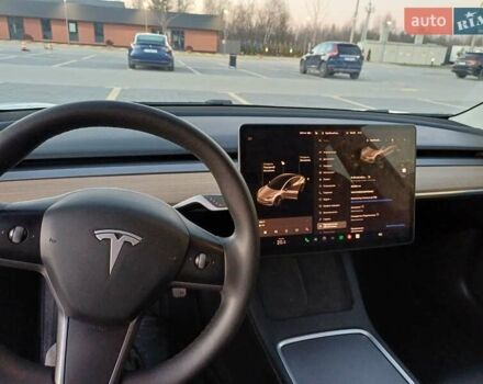 Белый Тесла Модель 3, объемом двигателя 0 л и пробегом 80 тыс. км за 19900 $, фото 10 на Automoto.ua