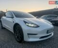 Белый Тесла Модель 3, объемом двигателя 0 л и пробегом 85 тыс. км за 17500 $, фото 18 на Automoto.ua