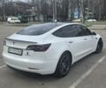 Белый Тесла Модель 3, объемом двигателя 0 л и пробегом 29 тыс. км за 24999 $, фото 4 на Automoto.ua