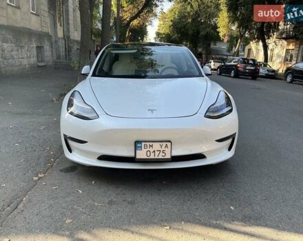 Белый Тесла Модель 3, объемом двигателя 0 л и пробегом 60 тыс. км за 19900 $, фото 6 на Automoto.ua