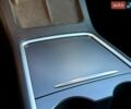 Белый Тесла Модель 3, объемом двигателя 0 л и пробегом 111 тыс. км за 18390 $, фото 21 на Automoto.ua