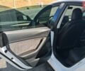 Белый Тесла Модель 3, объемом двигателя 0 л и пробегом 26 тыс. км за 27000 $, фото 6 на Automoto.ua