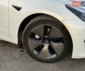 Білий Тесла Модель 3, об'ємом двигуна 0 л та пробігом 88 тис. км за 20950 $, фото 5 на Automoto.ua