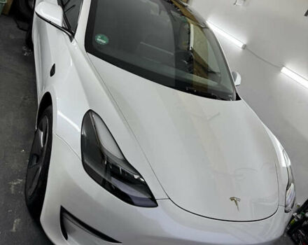 Белый Тесла Модель 3, объемом двигателя 0 л и пробегом 45 тыс. км за 29000 $, фото 24 на Automoto.ua