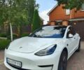 Белый Тесла Модель 3, объемом двигателя 0 л и пробегом 73 тыс. км за 20490 $, фото 1 на Automoto.ua