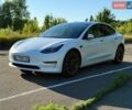 Белый Тесла Модель 3, объемом двигателя 0 л и пробегом 111 тыс. км за 18390 $, фото 4 на Automoto.ua