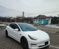 Білий Тесла Модель 3, об'ємом двигуна 0 л та пробігом 106 тис. км за 17000 $, фото 1 на Automoto.ua