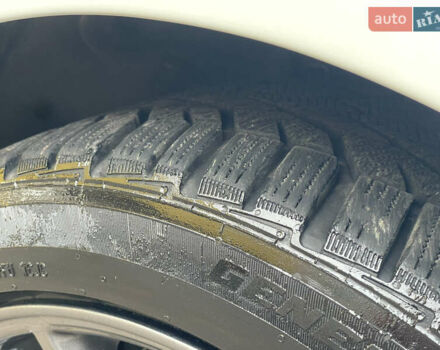 Белый Тесла Модель 3, объемом двигателя 0 л и пробегом 34 тыс. км за 18000 $, фото 53 на Automoto.ua