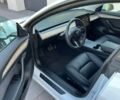 Білий Тесла Модель 3, об'ємом двигуна 0 л та пробігом 115 тис. км за 12200 $, фото 16 на Automoto.ua