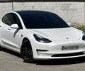 Білий Тесла Модель 3, об'ємом двигуна 0 л та пробігом 92 тис. км за 12300 $, фото 1 на Automoto.ua
