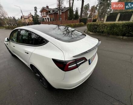 Білий Тесла Модель 3, об'ємом двигуна 0 л та пробігом 154 тис. км за 13999 $, фото 22 на Automoto.ua