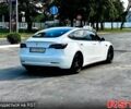 Белый Тесла Модель 3, объемом двигателя 0 л и пробегом 50 тыс. км за 18000 $, фото 5 на Automoto.ua