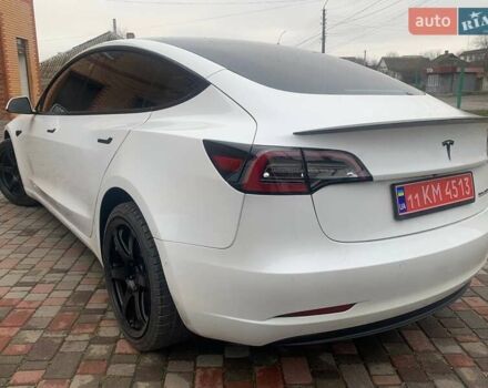 Белый Тесла Модель 3, объемом двигателя 0 л и пробегом 134 тыс. км за 19500 $, фото 4 на Automoto.ua