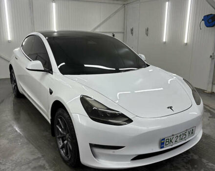 Білий Тесла Модель 3, об'ємом двигуна 0 л та пробігом 113 тис. км за 20200 $, фото 15 на Automoto.ua