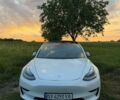 Білий Тесла Модель 3, об'ємом двигуна 0 л та пробігом 9 тис. км за 22500 $, фото 1 на Automoto.ua