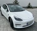 Білий Тесла Модель 3, об'ємом двигуна 0 л та пробігом 55 тис. км за 19500 $, фото 29 на Automoto.ua