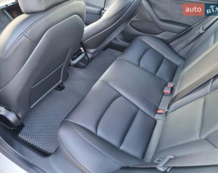 Тесла Модель 3 2021 в Кропивницком (Кировограде) на Automoto.ua Белый Тесла Модель 3, объемом двигателя 0 л и пробегом 20 тыс. км за 29500 $, фото 37 на Automoto.ua