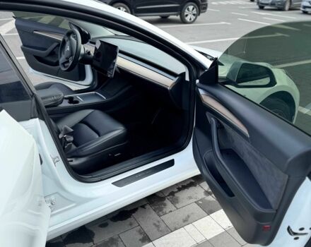 Тесла Модель 3 2021 у Луцьку на Automoto.ua Білий Тесла Модель 3, об'ємом двигуна 0 л та пробігом 170 тис. км за 18500 $, фото 12 на Automoto.ua