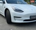 Білий Тесла Модель 3, об'ємом двигуна 0 л та пробігом 90 тис. км за 20340 $, фото 3 на Automoto.ua