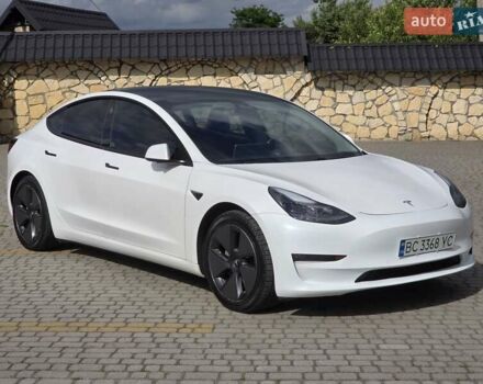 Білий Тесла Модель 3, об'ємом двигуна 0 л та пробігом 91 тис. км за 22999 $, фото 6 на Automoto.ua