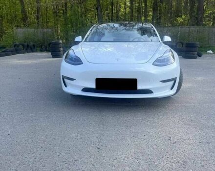 Белый Тесла Модель 3, объемом двигателя 0 л и пробегом 73 тыс. км за 14999 $, фото 2 на Automoto.ua