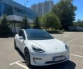 Белый Тесла Модель 3, объемом двигателя 0 л и пробегом 80 тыс. км за 22000 $, фото 9 на Automoto.ua