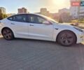 Белый Тесла Модель 3, объемом двигателя 0 л и пробегом 55 тыс. км за 21500 $, фото 19 на Automoto.ua