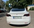 Білий Тесла Модель 3, об'ємом двигуна 0 л та пробігом 100 тис. км за 17900 $, фото 6 на Automoto.ua