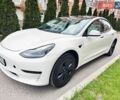 Белый Тесла Модель 3, объемом двигателя 0 л и пробегом 29 тыс. км за 21490 $, фото 2 на Automoto.ua
