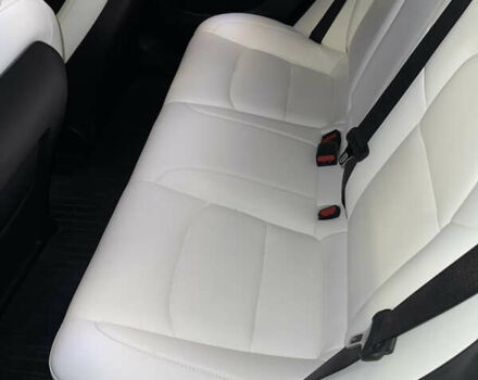 Белый Тесла Модель 3, объемом двигателя 0 л и пробегом 60 тыс. км за 18000 $, фото 8 на Automoto.ua