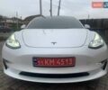 Белый Тесла Модель 3, объемом двигателя 0 л и пробегом 134 тыс. км за 19500 $, фото 1 на Automoto.ua