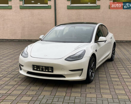 Белый Тесла Модель 3, объемом двигателя 0 л и пробегом 34 тыс. км за 18000 $, фото 25 на Automoto.ua