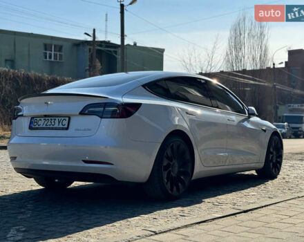 Белый Тесла Модель 3, объемом двигателя 0 л и пробегом 51 тыс. км за 24300 $, фото 15 на Automoto.ua