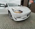 Белый Тесла Модель 3, объемом двигателя 0 л и пробегом 74 тыс. км за 21999 $, фото 14 на Automoto.ua
