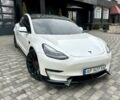 Білий Тесла Модель 3, об'ємом двигуна 0 л та пробігом 67 тис. км за 32500 $, фото 1 на Automoto.ua
