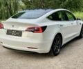Білий Тесла Модель 3, об'ємом двигуна 0 л та пробігом 163 тис. км за 16400 $, фото 9 на Automoto.ua