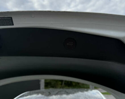 Тесла Модель 3 2021 у Києві на Automoto.ua Білий Тесла Модель 3, об'ємом двигуна 0 л та пробігом 200 тис. км за 16500 $, фото 13 на Automoto.ua