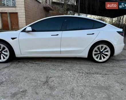 Белый Тесла Модель 3, объемом двигателя 0 л и пробегом 89 тыс. км за 21000 $, фото 6 на Automoto.ua