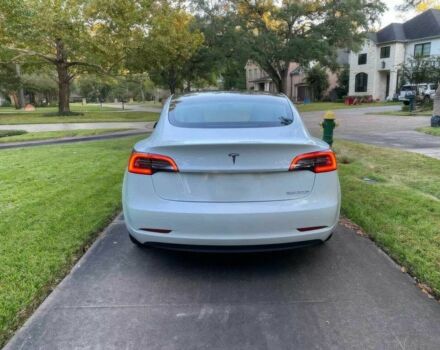 Білий Тесла Модель 3, об'ємом двигуна 0 л та пробігом 24 тис. км за 11900 $, фото 5 на Automoto.ua