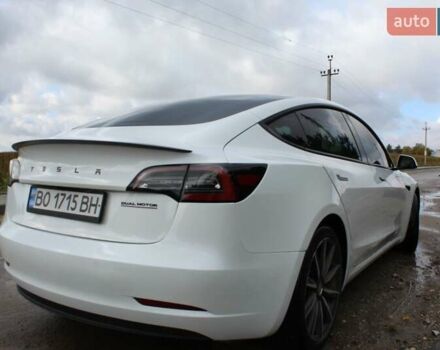 Белый Тесла Модель 3, объемом двигателя 0 л и пробегом 59 тыс. км за 22499 $, фото 16 на Automoto.ua