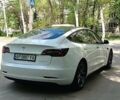 Білий Тесла Модель 3, об'ємом двигуна 0 л та пробігом 49 тис. км за 25900 $, фото 3 на Automoto.ua