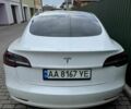 Белый Тесла Модель 3, объемом двигателя 0 л и пробегом 33 тыс. км за 20200 $, фото 7 на Automoto.ua