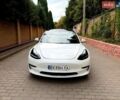 Білий Тесла Модель 3, об'ємом двигуна 0 л та пробігом 90 тис. км за 19700 $, фото 1 на Automoto.ua