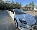 Білий Тесла Модель 3, об'ємом двигуна 0 л та пробігом 64 тис. км за 15800 $, фото 3 на Automoto.ua
