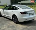 Білий Тесла Модель 3, об'ємом двигуна 0 л та пробігом 128 тис. км за 19200 $, фото 16 на Automoto.ua